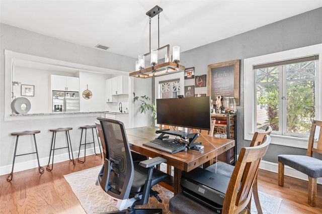 724 PALMER STREET, Orlando, FL 32801