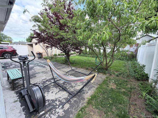 166 Stanton Boulevard, Uniondale, NY 11553