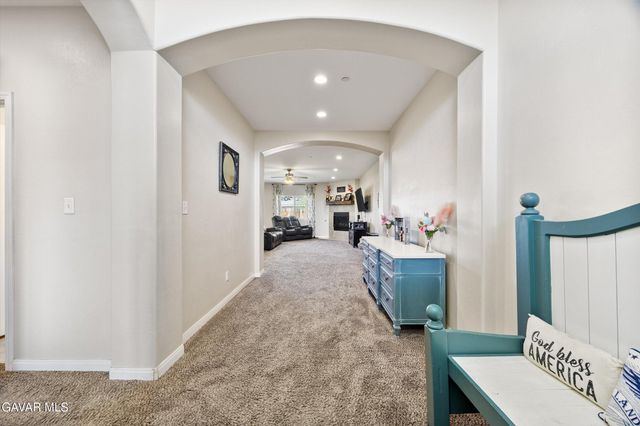 805 Mulberry Street, Tehachapi, CA 93561