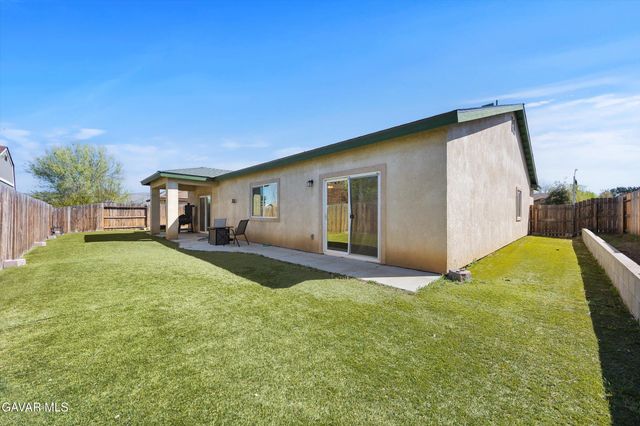 805 Mulberry Street, Tehachapi, CA 93561