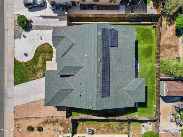 805 Mulberry Street, Tehachapi, CA 93561