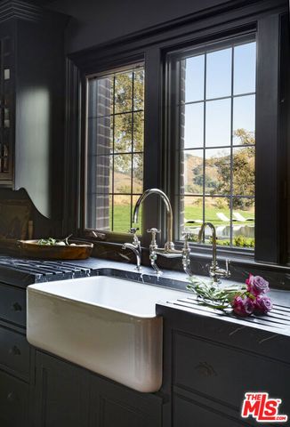 5200 Armour Ranch Road, Santa Ynez, CA 93460