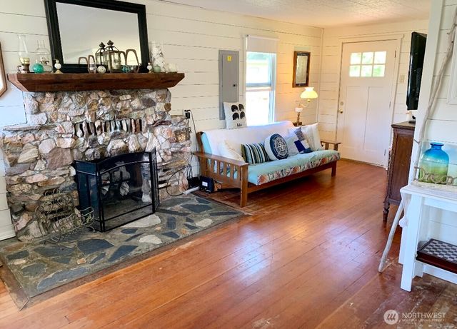 1215 199th Place, Long Beach, WA 98631