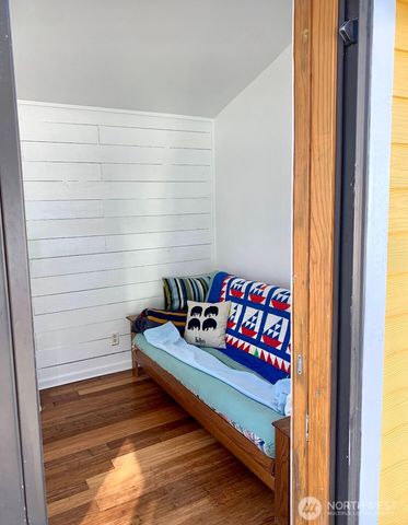 1215 199th Place, Long Beach, WA 98631