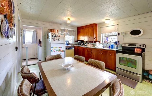 1215 199th Place, Long Beach, WA 98631