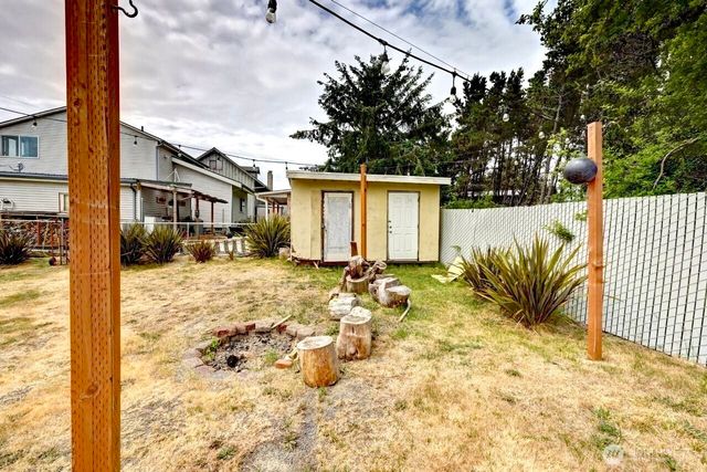 1215 199th Place, Long Beach, WA 98631