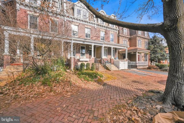 443 W JAMES ST, Lancaster, PA 17603