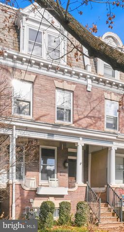 443 W JAMES ST, Lancaster, PA 17603