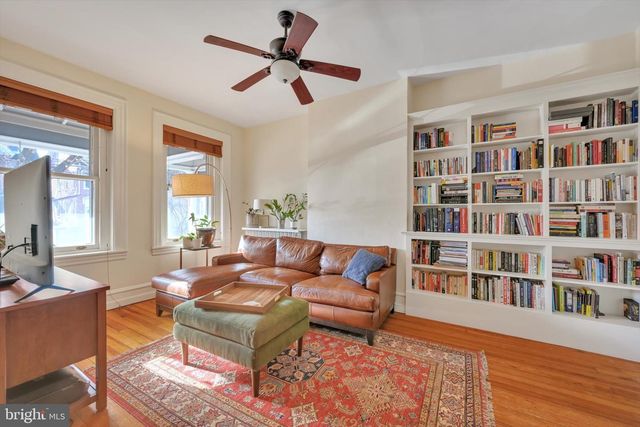 443 W JAMES ST, Lancaster, PA 17603