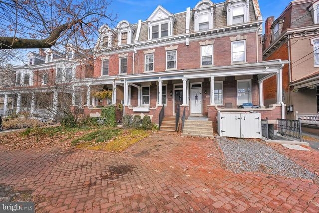 443 W JAMES ST, Lancaster, PA 17603