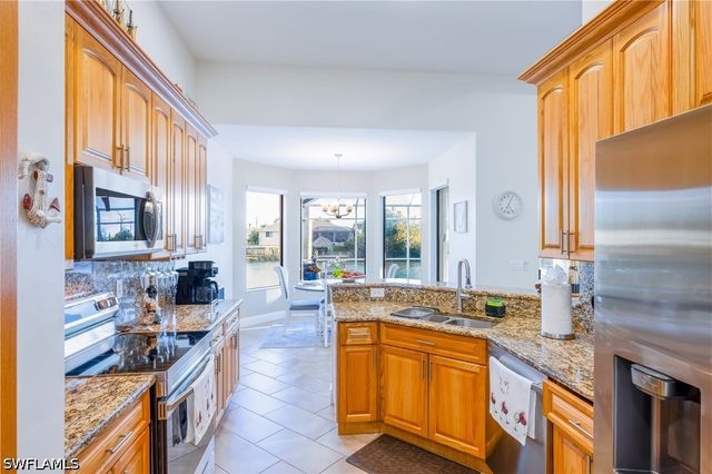 110 SE 16th TER, Cape Coral, FL 33990