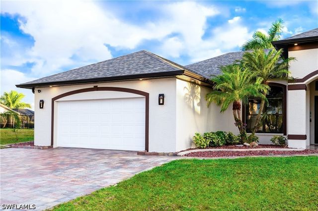 110 SE 16th TER, Cape Coral, FL 33990