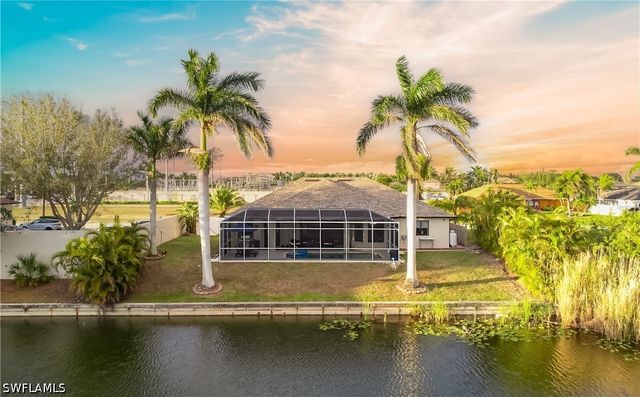 110 SE 16th TER, Cape Coral, FL 33990