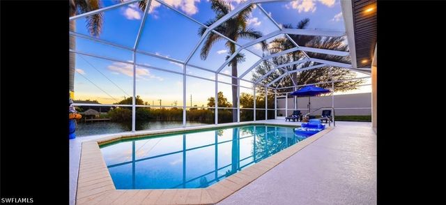 110 SE 16th TER, Cape Coral, FL 33990
