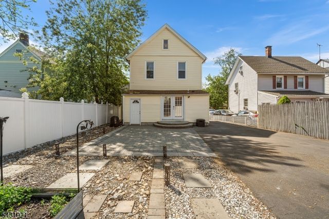 201 Prospect St, Englewood City, NJ 07631