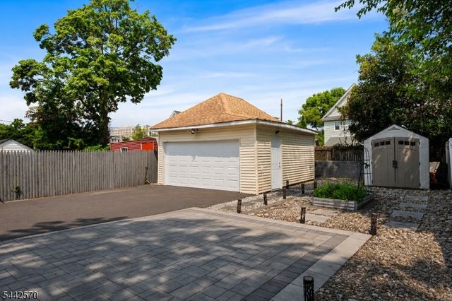 201 Prospect St, Englewood City, NJ 07631