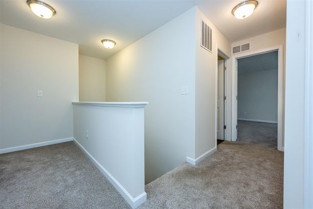 7194 Waltham Drive, Kalamazoo, MI 49009