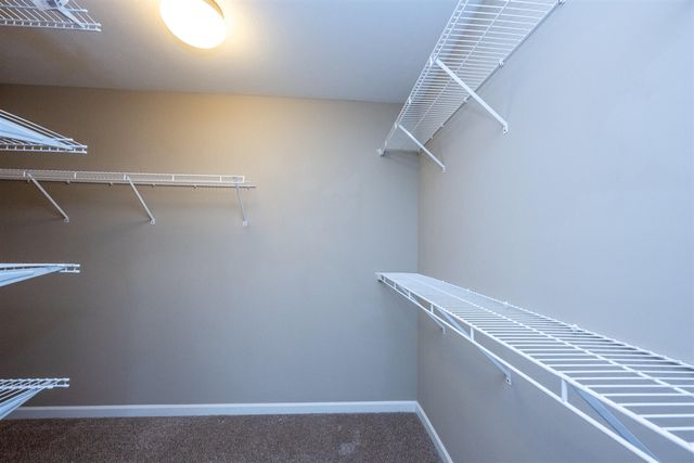 7194 Waltham Drive, Kalamazoo, MI 49009