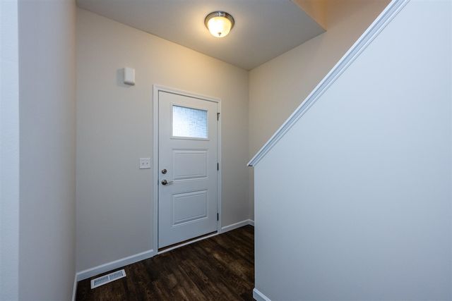 7194 Waltham Drive, Kalamazoo, MI 49009