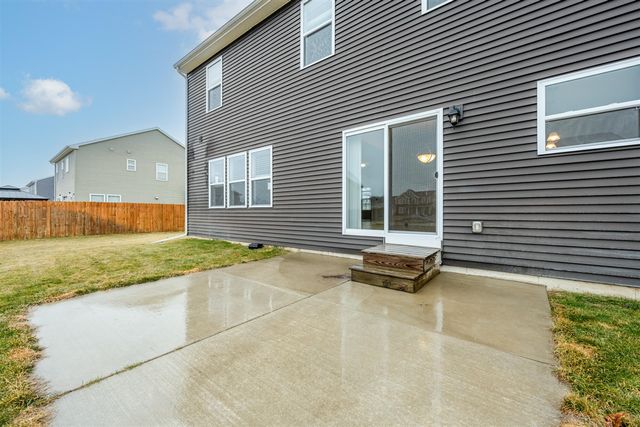 7194 Waltham Drive, Kalamazoo, MI 49009