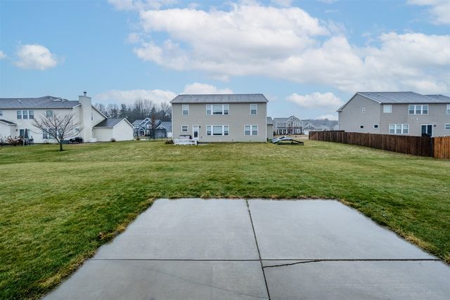 7194 Waltham Drive, Kalamazoo, MI 49009