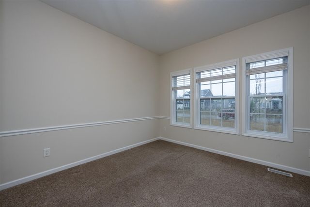 7194 Waltham Drive, Kalamazoo, MI 49009