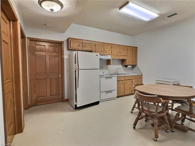 5096 S NC Highway 16, Moravian Falls, NC 28654