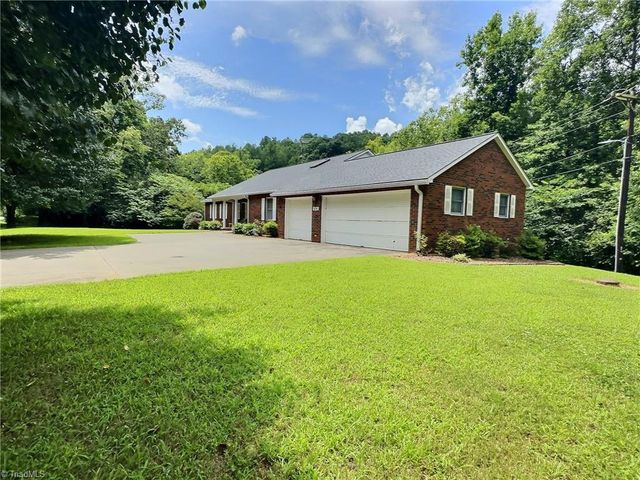 5096 S NC Highway 16, Moravian Falls, NC 28654