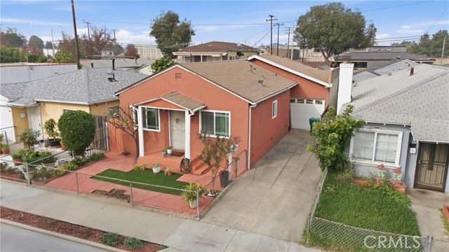 27 W Pleasant, Long Beach, CA 90805