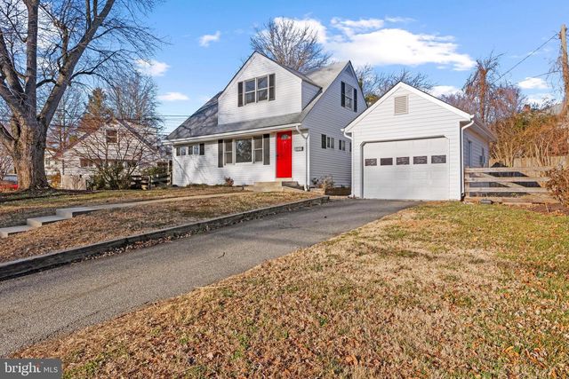 2012 ROLLINS DR, Alexandria, VA 22307