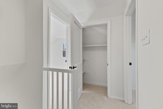 2012 ROLLINS DR, Alexandria, VA 22307