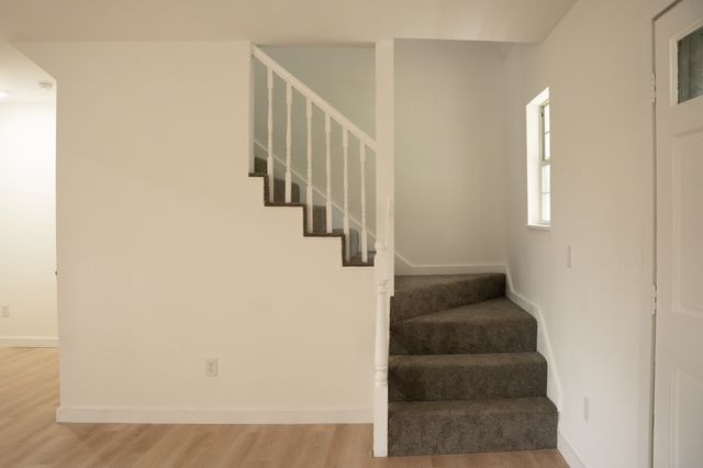 1001 Old East Side Rd, Burns, TN 37029