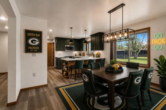 917 MYRTLE LANE, Green Bay, WI 54304