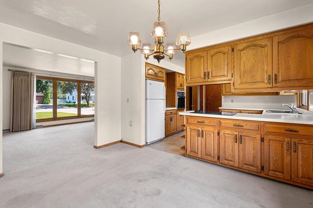 917 MYRTLE LANE, Green Bay, WI 54304