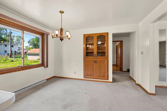 917 MYRTLE LANE, Green Bay, WI 54304