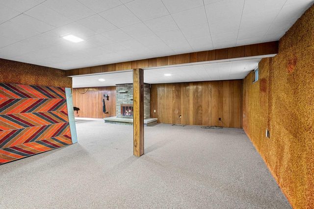917 MYRTLE LANE, Green Bay, WI 54304