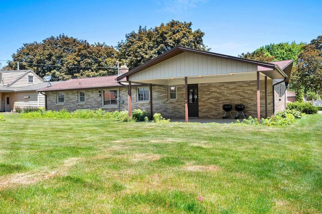 917 MYRTLE LANE, Green Bay, WI 54304