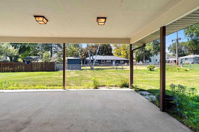 917 MYRTLE LANE, Green Bay, WI 54304