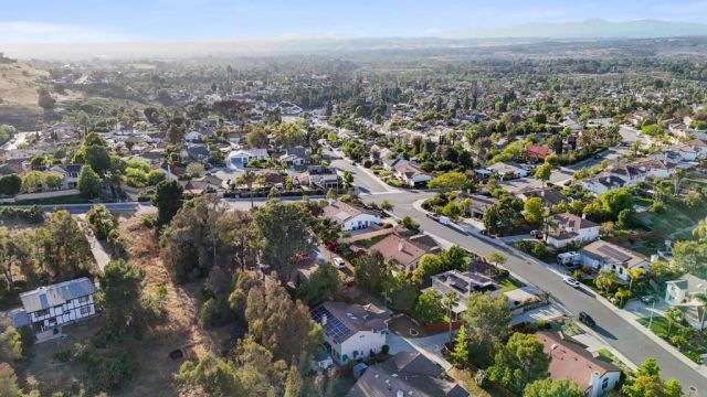 1577 Whispering Palm Drive, Oceanside, CA 92056