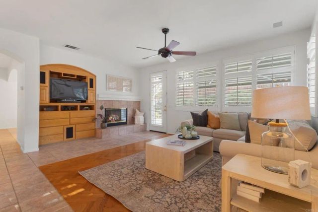 1577 Whispering Palm Drive, Oceanside, CA 92056