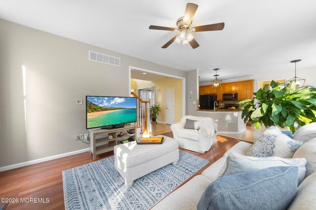 40 Harvest Way, Little Egg Harbor, NJ 08087