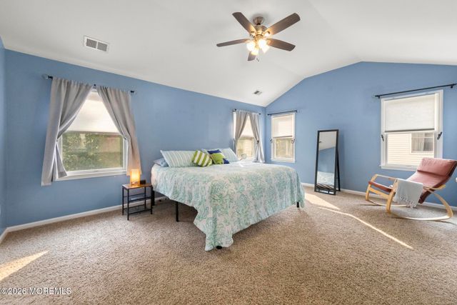 40 Harvest Way, Little Egg Harbor, NJ 08087