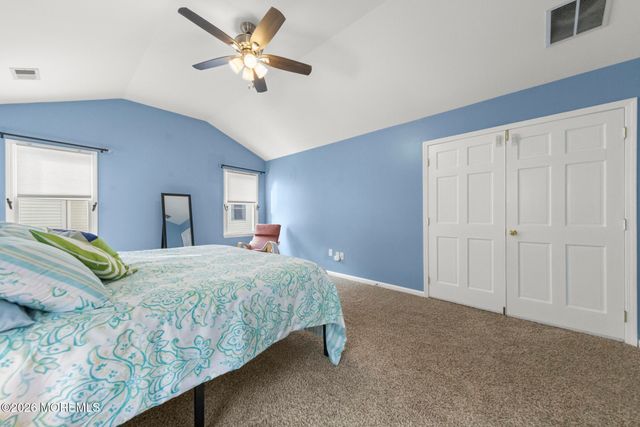 40 Harvest Way, Little Egg Harbor, NJ 08087