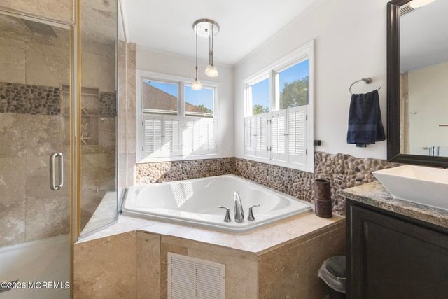 40 Harvest Way, Little Egg Harbor, NJ 08087