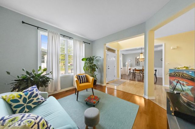 40 Harvest Way, Little Egg Harbor, NJ 08087