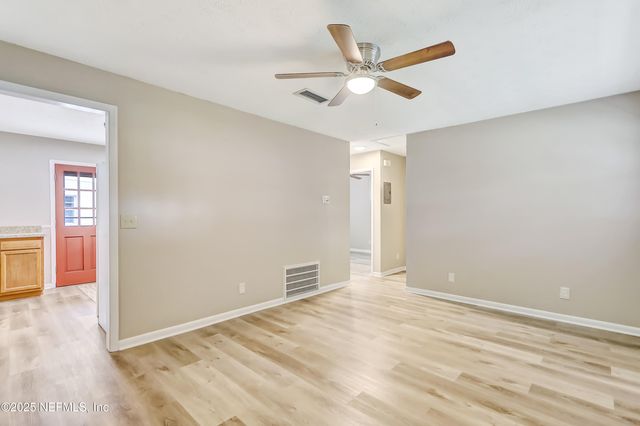 650 TOWERS Court, Macclenny, FL 32063