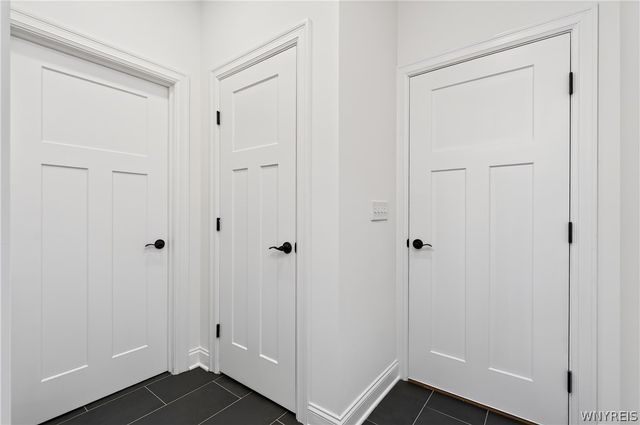 27 Veronica Drive, West Seneca, NY 14224