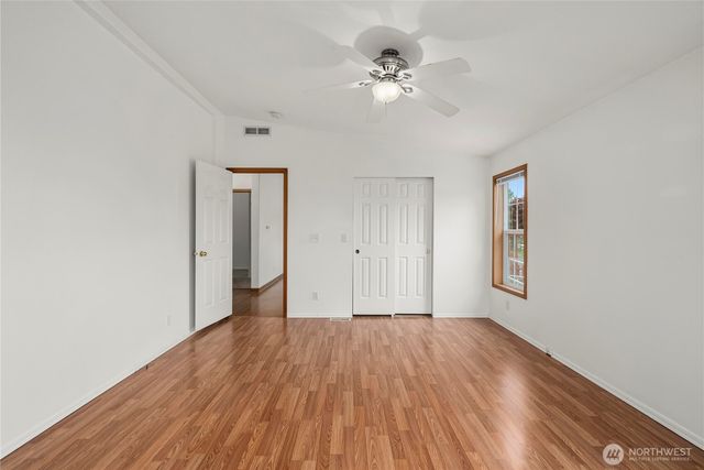 337 Redwood Street, Enumclaw, WA 98022