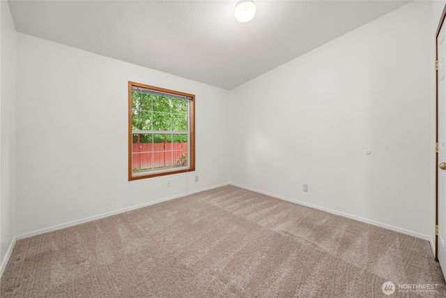 337 Redwood Street, Enumclaw, WA 98022