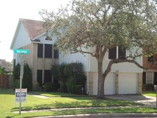 936 Hartman Drive, Baytown, TX 77521